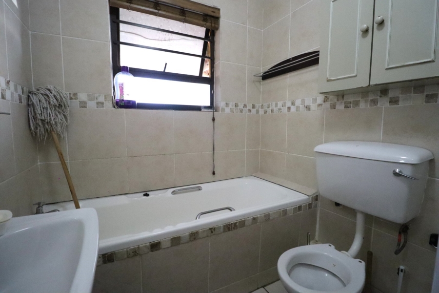 3 Bedroom Property for Sale in Greenshields Park Eastern Cape